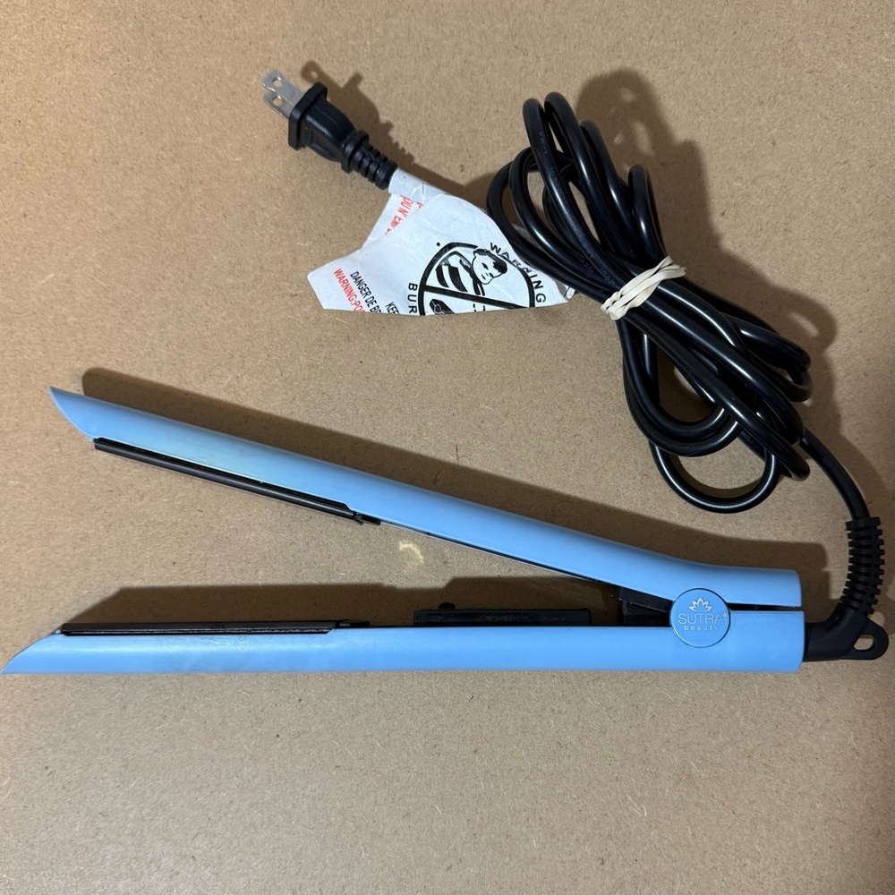 Sutra 1 Inch Baby Blue Flat Iron Rapid Heat 8 foot cord